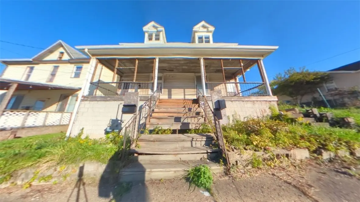 149 Connellsville St, Uniontown, PA 15401 - #1