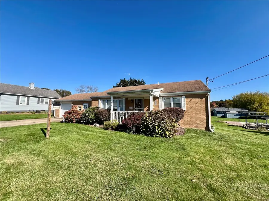 829 S Cascade St, New Castle, PA 16101 - #2