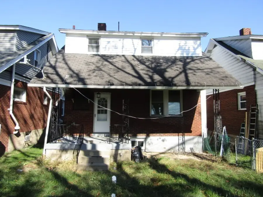 3032 Churchview Ave, Pittsburgh, PA 15227 - #2