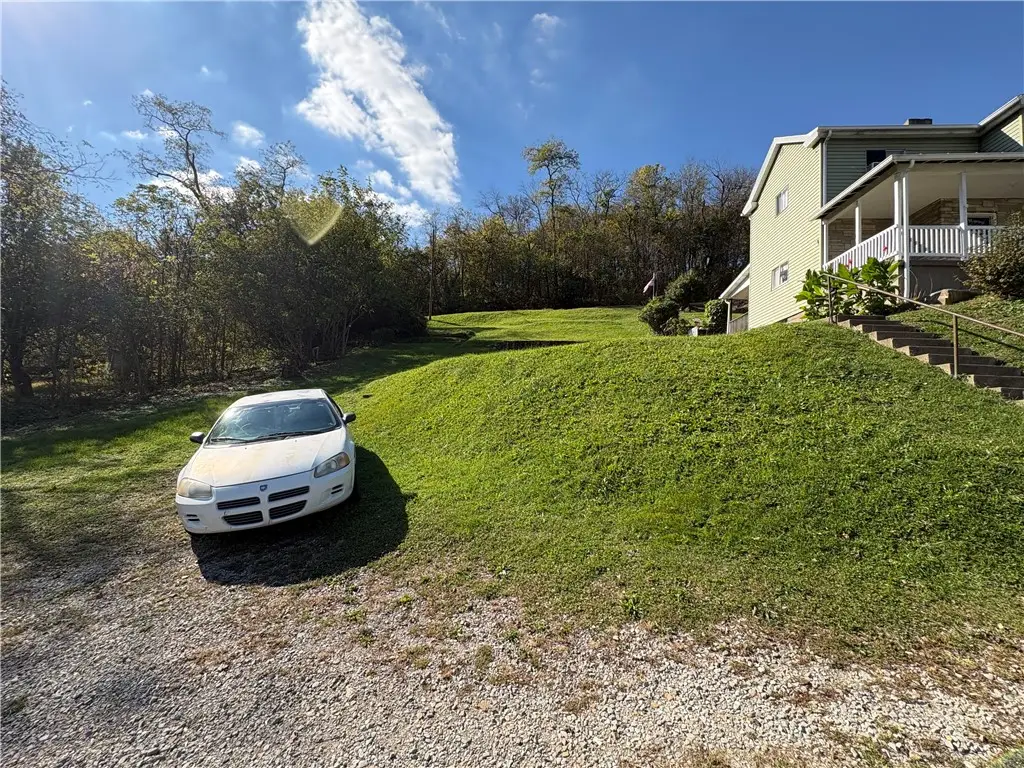 601 Woodlawn Ave, Brownsville, PA 15417 - #1