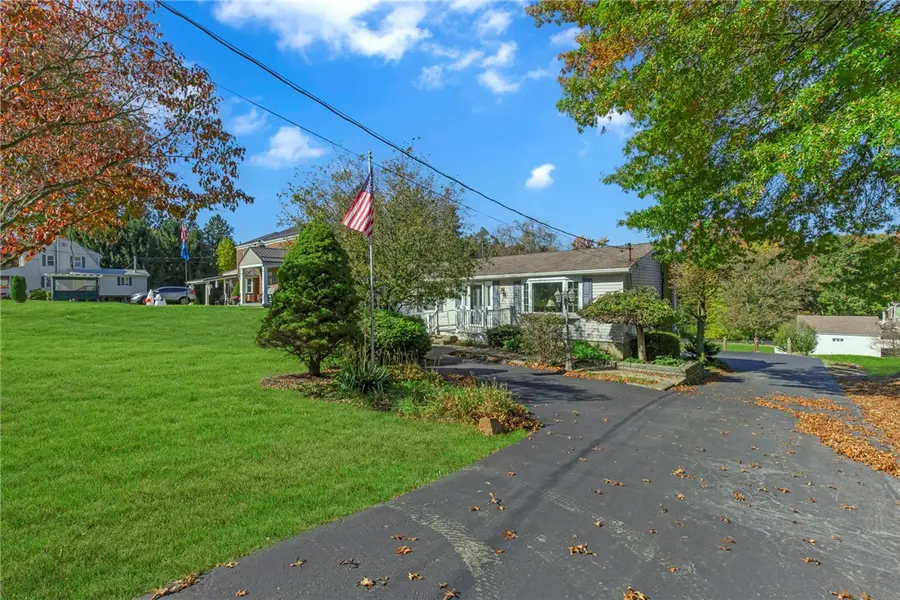 2610 Tuscarawas Rd, Beaver, PA 15009 - #2