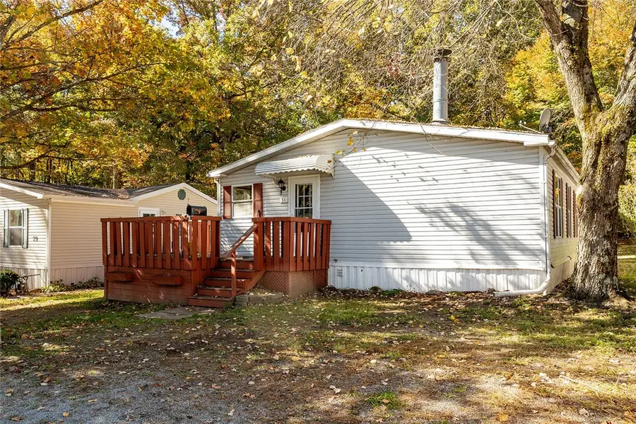 31 Emerald Dr, Grove City, PA 16127 - #2