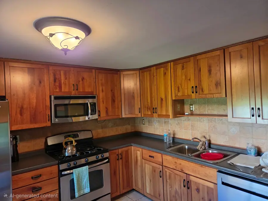 127 Duquesne Boulevard, New Kensington, PA 15068 - #2
