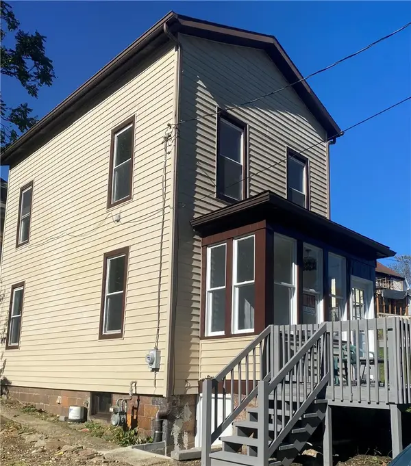 305 Hill St, Connellsville, PA 15425