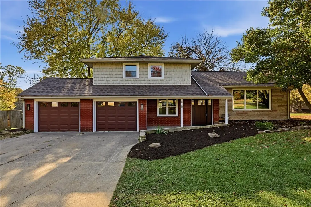 830 S Keel Ridge Rd, Hermitage, PA 16148 - #1