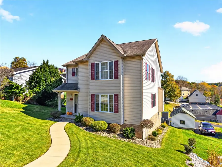 1625 Ashland St, Greensburg, PA 15601 - #2
