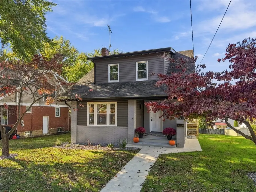 347 Pershing Dr, New Kensington, PA 15068 - #2
