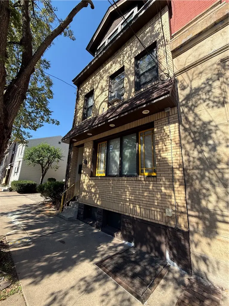 420 Foreland St, Pittsburgh, PA 15212 - #2