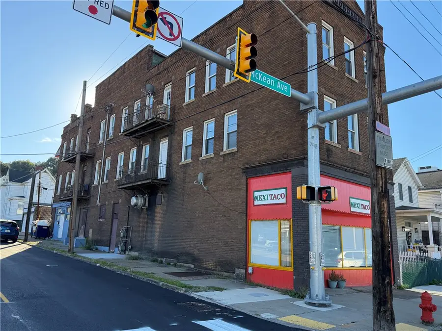 801 Mckean Ave, Charleroi, PA 15022 - #3