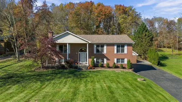 480 Hemlock Rd, Trafford, PA 15085