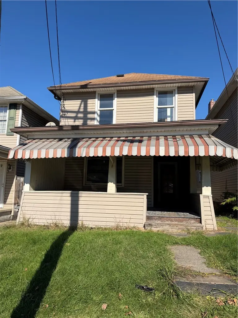 131 Sherman Ave, Vandergrift, PA 15690 - #1