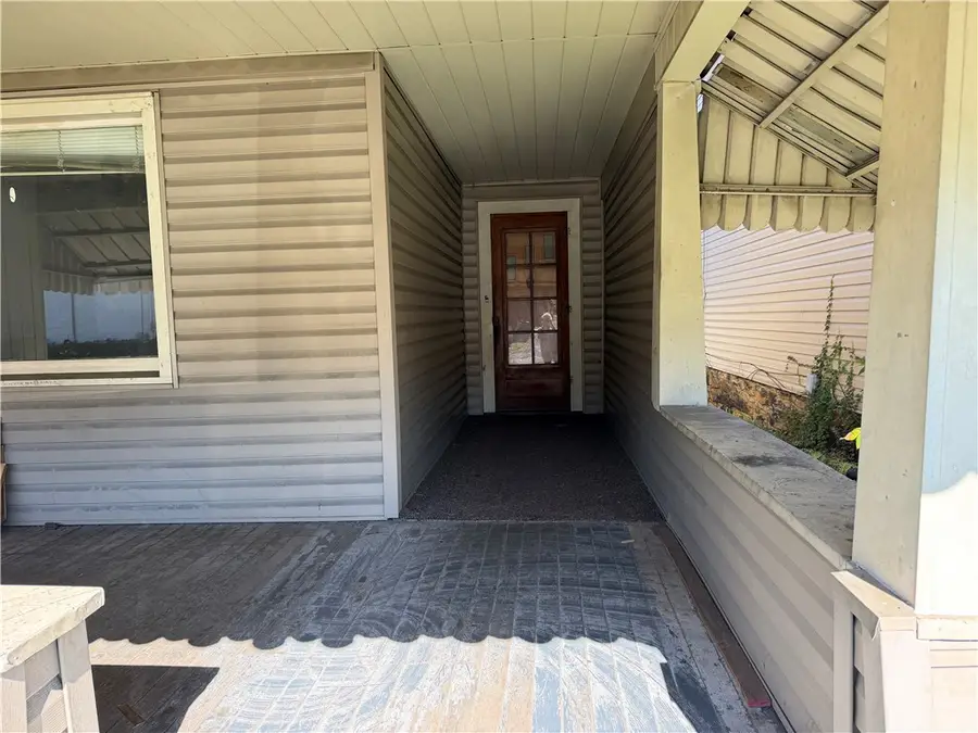 131 Sherman Ave, Vandergrift, PA 15690 - #3