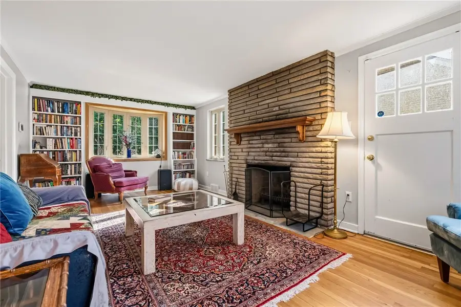 1614 Williamsburg Pl, Pittsburgh, PA 15235 - #3