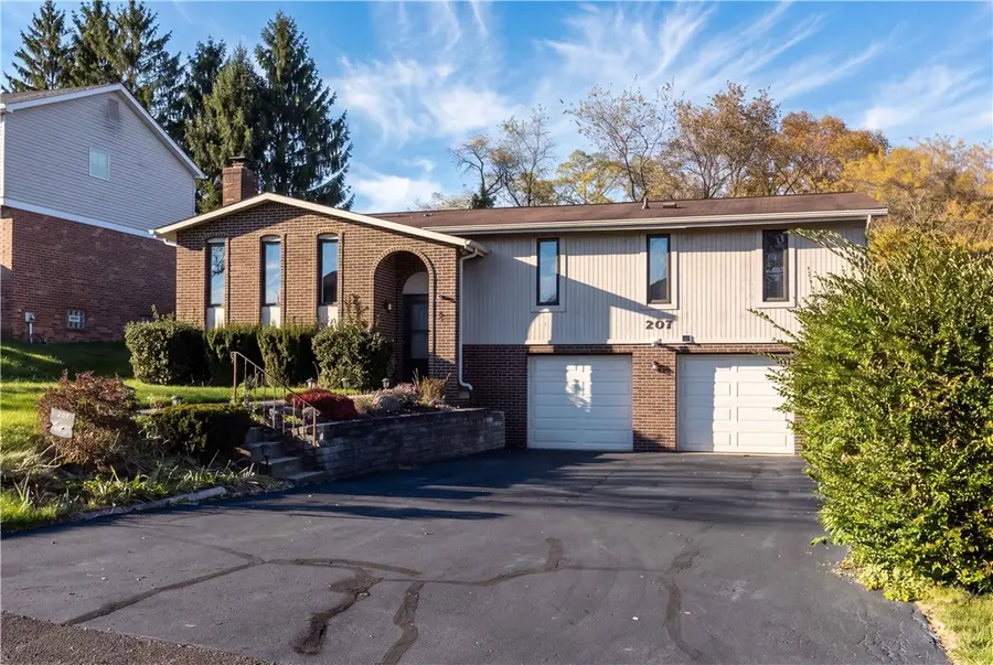 207 Manor Court, Pittsburgh, PA 15241 - #2