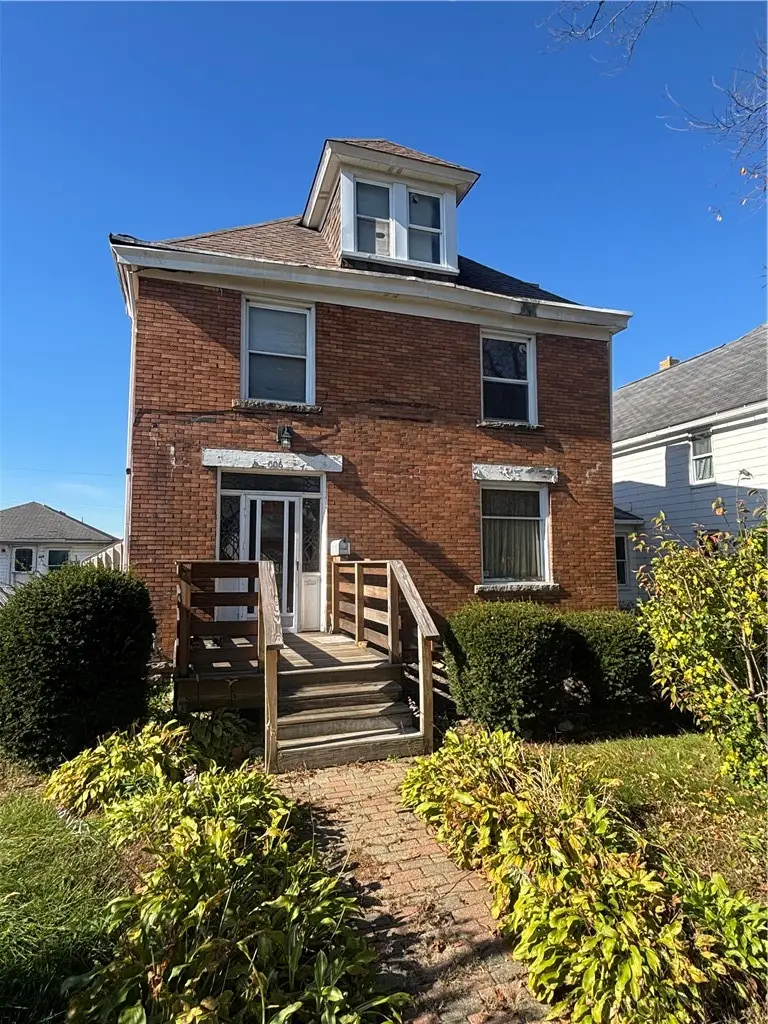 506 Hancock Ave, Vandergrift, PA 15690 - #1