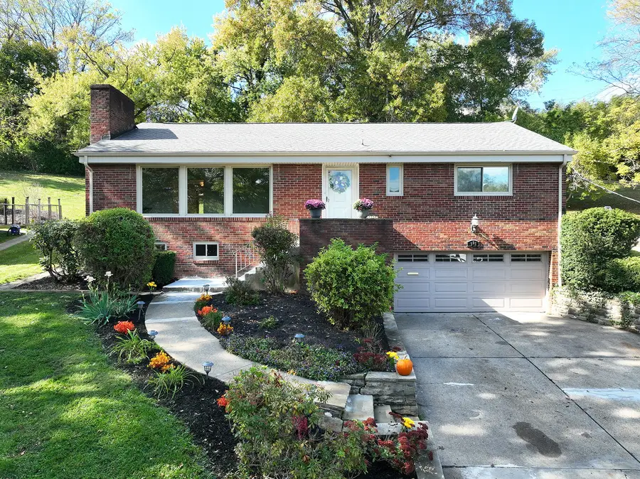 998 Lakemont Drive, Pittsburgh, PA 15243 - #3