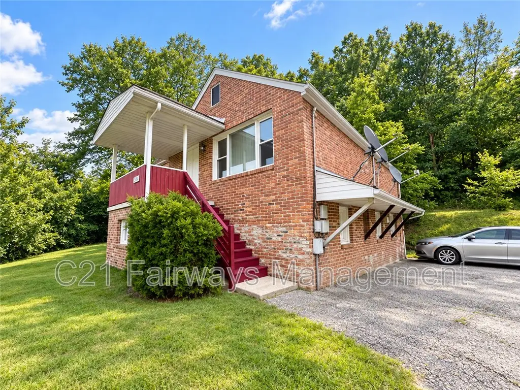2551 Tilbrook Rd, Monroeville, PA 15146 - #1