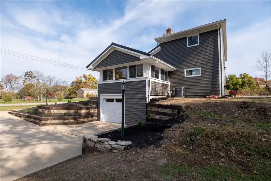 3906 Hardt Dr, Gibsonia, PA 15044 - #3