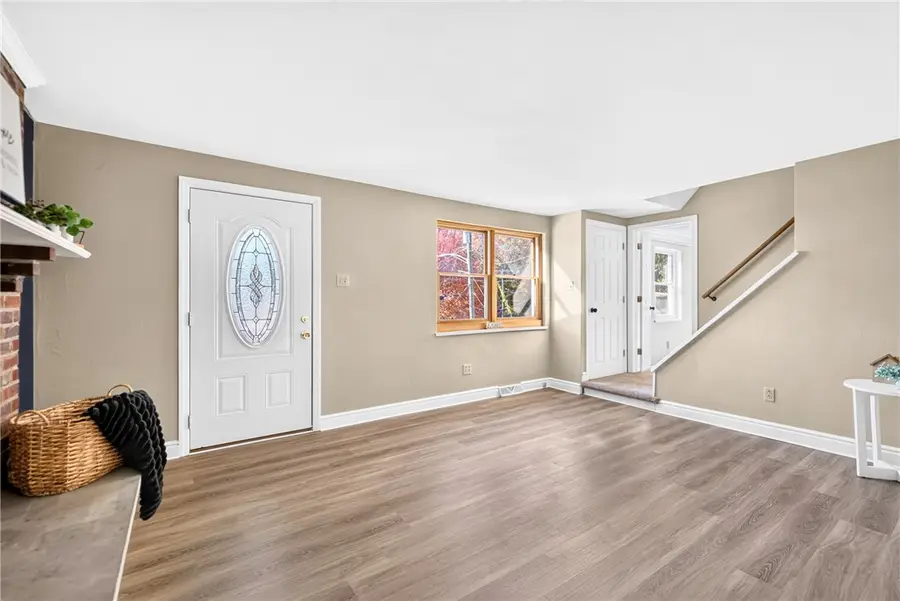 44 Meadowbrook Ave, Greensburg, PA 15601 - #3