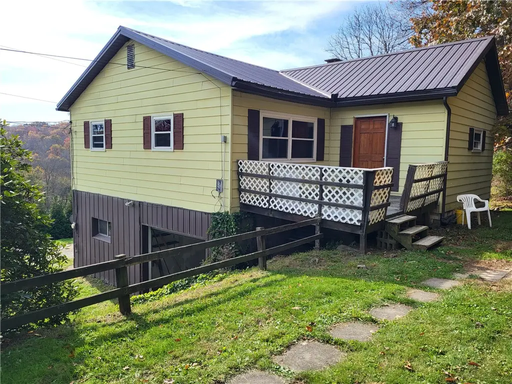121 Hartel Lane, Butler, PA 16002 - #1
