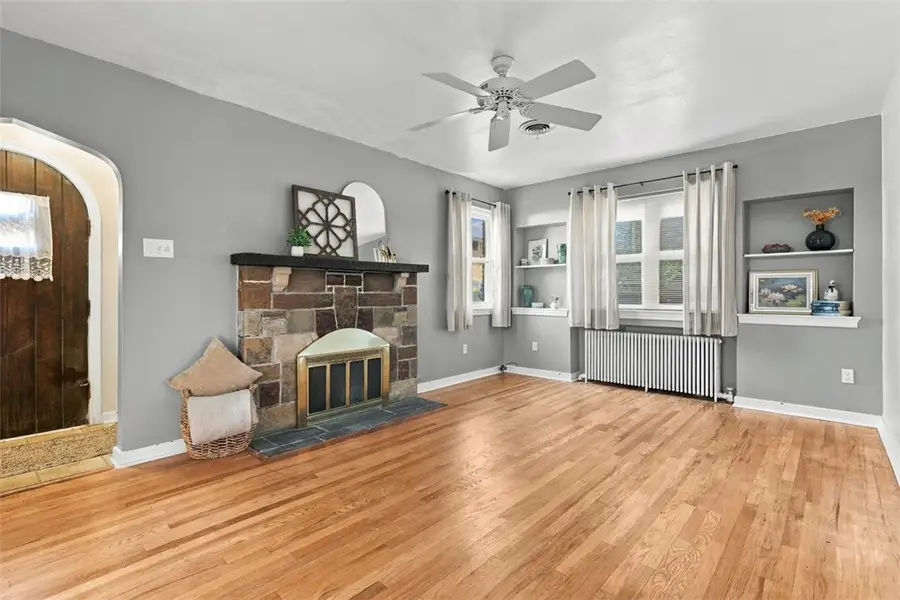 1118 Lindbergh Ave, Pittsburgh, PA 15223 - #3