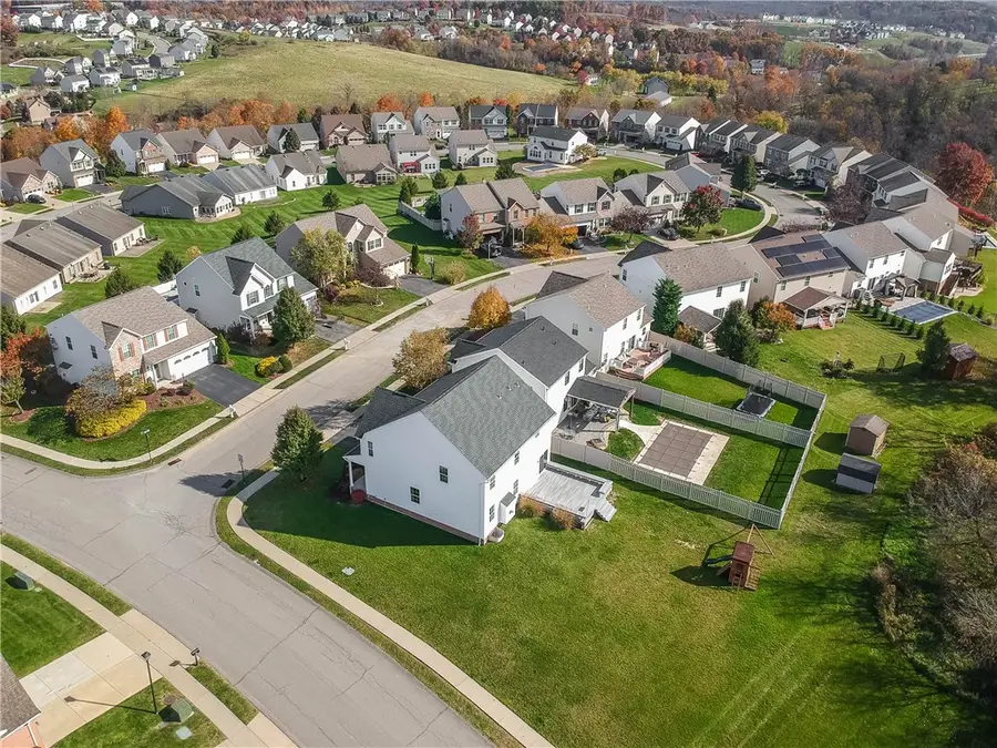 100 Village Circle, Oakdale, PA 15071 - #3