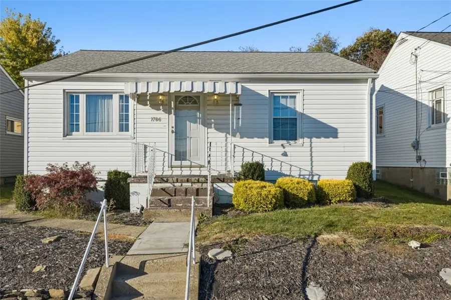 1706 Filmore St, Aliquippa, PA 15001 - #2