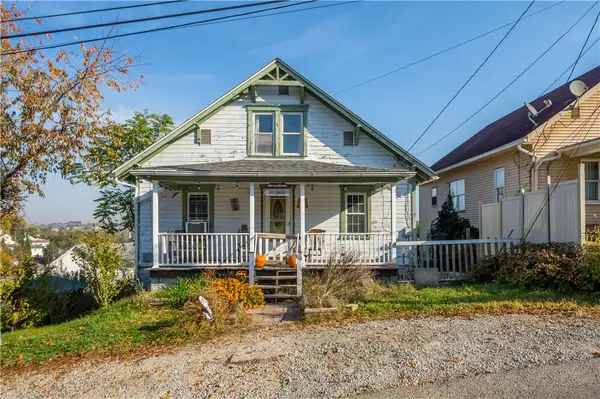 135 Bellevue St, Washington, PA 15301