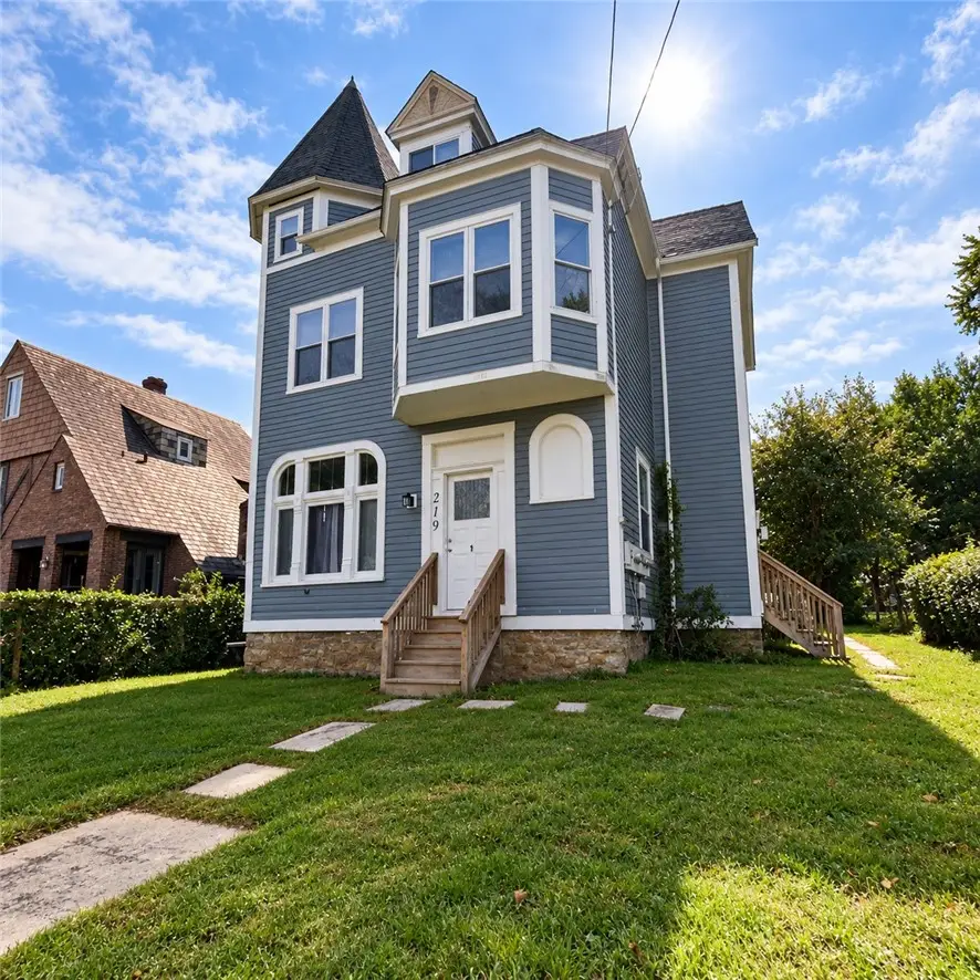 219 W Steuben St, Pittsburgh, PA 15205 - #1