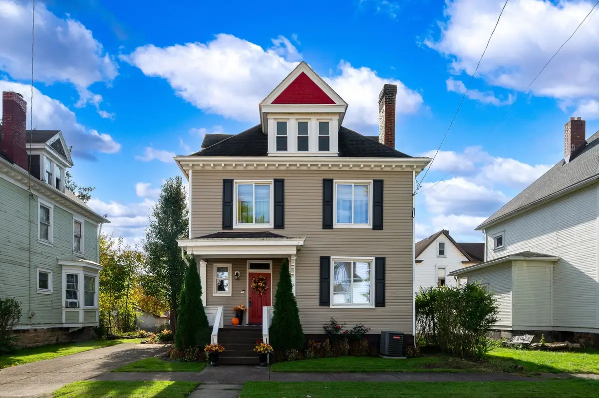 405 Eau Claire Street, Butler, PA 16001 - #1