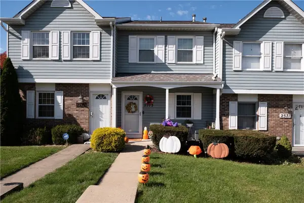 2573 Hawthorne Dr, Oakdale, PA 15071