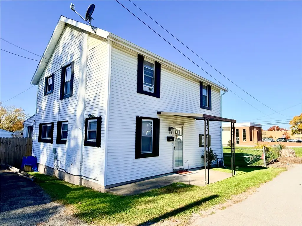 102 Cherry Alley, Carmichaels, PA 15320 - #1