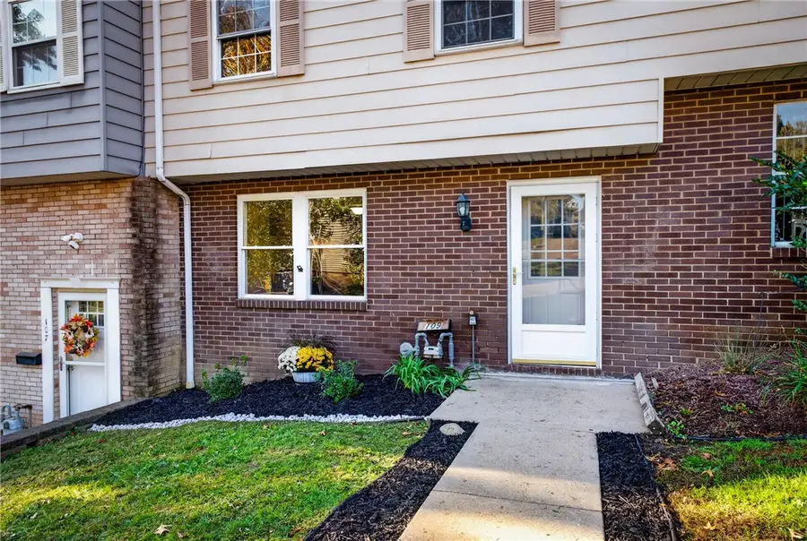 109 Old Meadow Rd, Canonsburg, PA 15317 - #3