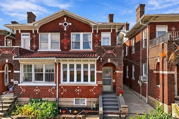 2212 Wightman Street, Pittsburgh, PA 15217