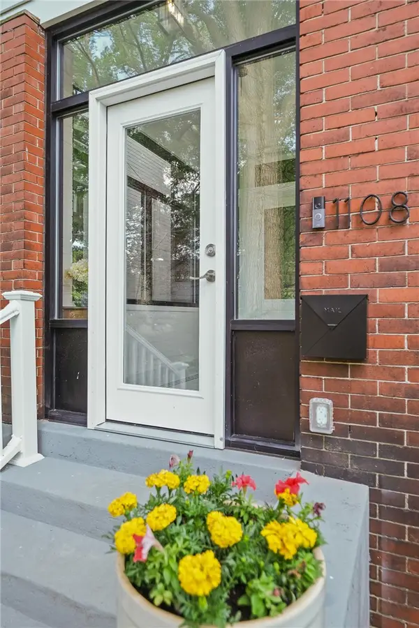 1108 E End Ave, Pittsburgh, PA 15218