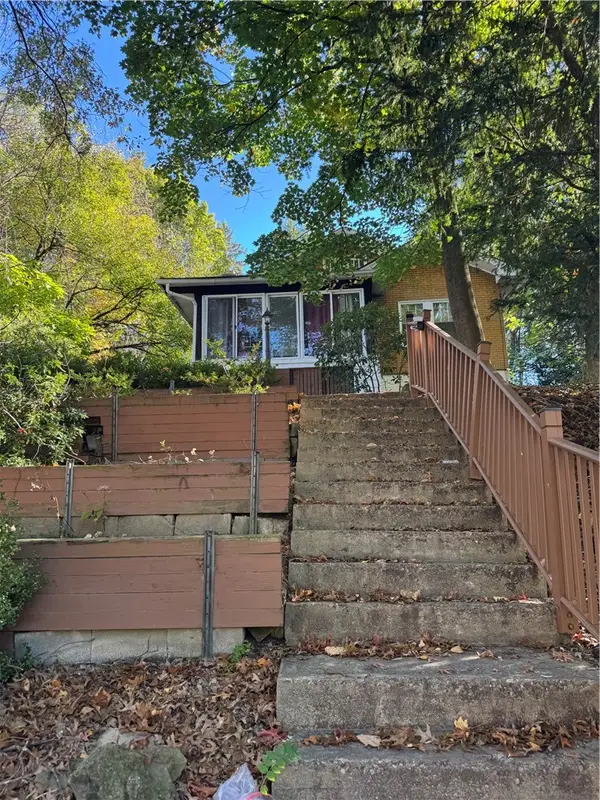 305 Long Rd, Pittsburgh, PA 15235