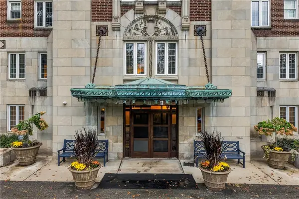 5023 Frew Street #Residence 3B, Pittsburgh, PA 15213