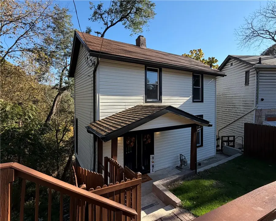 34 E Roseridge St, Pittsburgh, PA 15202 - #2