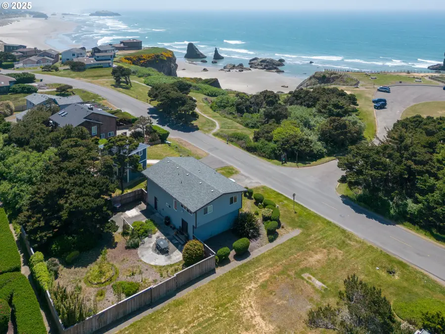 2131 Beach Loop Drive, Bandon, OR 97411 - Image #2
