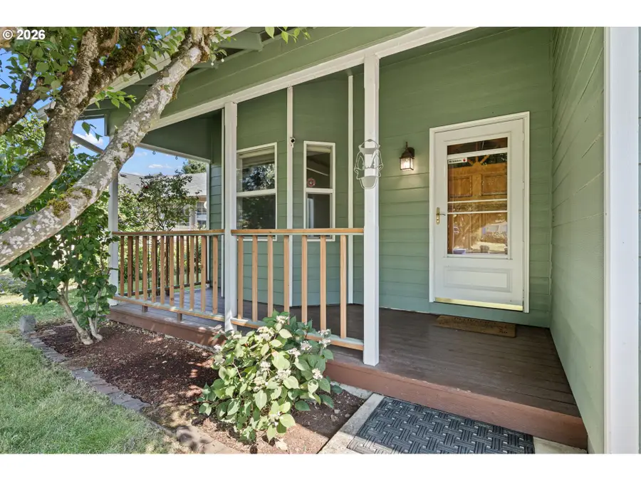 5268 Sugarpine Cir, Eugene, OR 97402 - #3