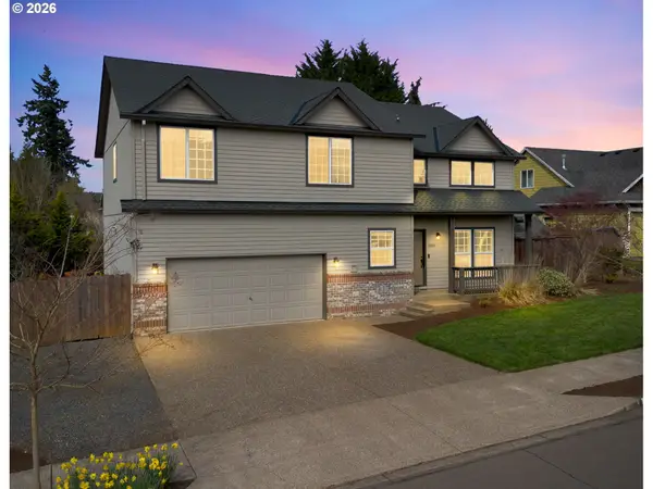 19221 Windmill Dr, OregonCity, OR 97045