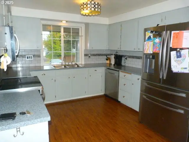 5460 Val View Dr, Turner, OR 97392 - Image #3