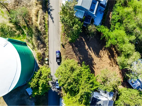 Summit Blvd, Springfield, OR 97477