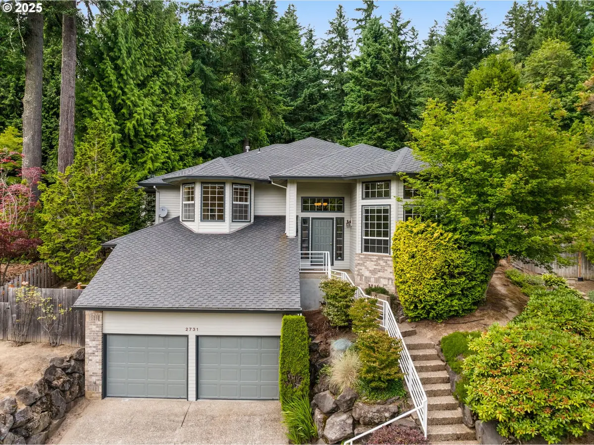 2731 SW 28th Dr, Portland, OR 97219 - Image #1