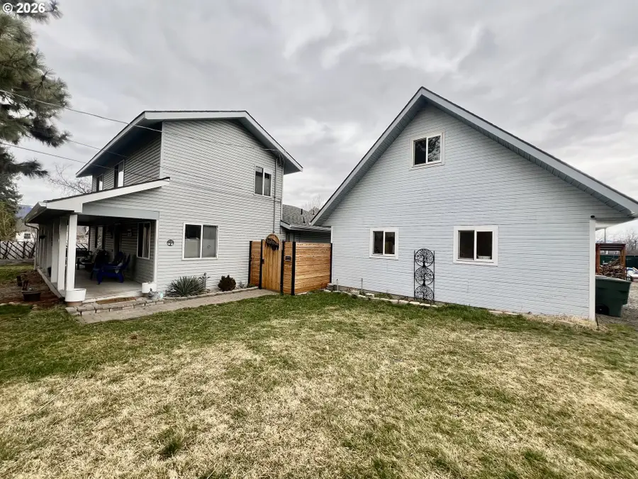 603 3rd St, La Grande, OR 97850 - #2