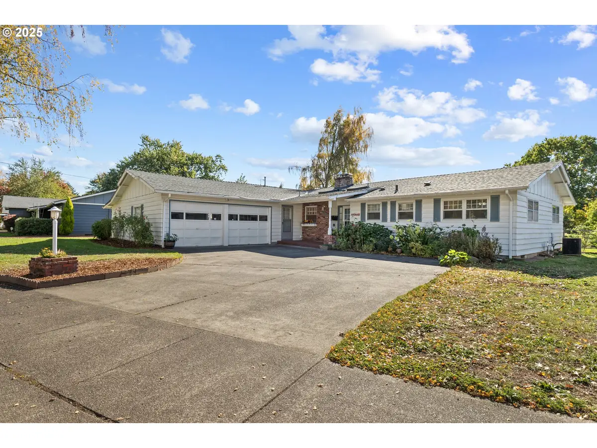 4196 Ward Dr Ne, Salem, OR 97305 - Image #1