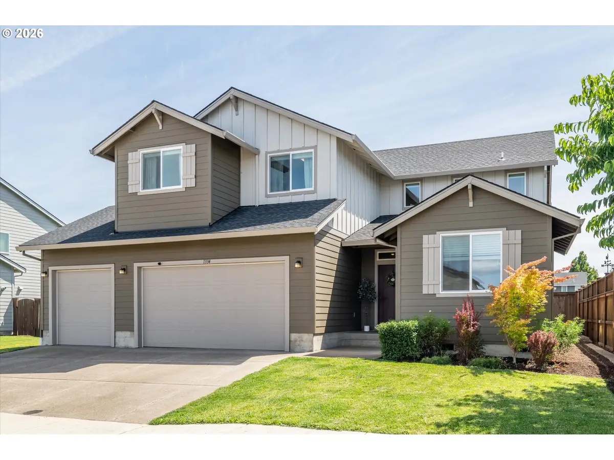 1334 Echo Valley Dr, Junction City, OR 97448 - #1