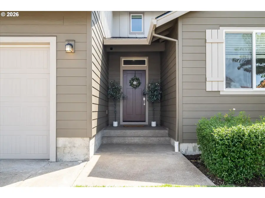 1334 Echo Valley Dr, Junction City, OR 97448 - #2
