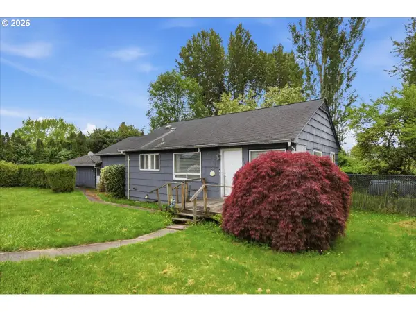 3287 Olive Way, Longview, WA 98632