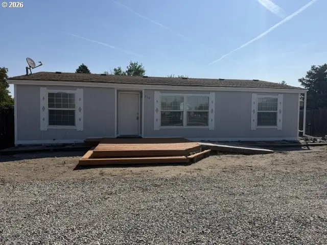 210 NE Fourth St, Irrigon, OR 97844 - #1